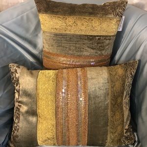 Sari Stripe, Set of 2 throw pillows - Home decor